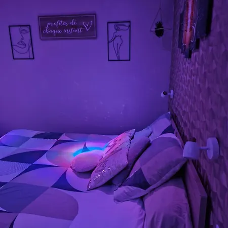 Romantique Avec Jacuzzi Privatif Escapade à Deux